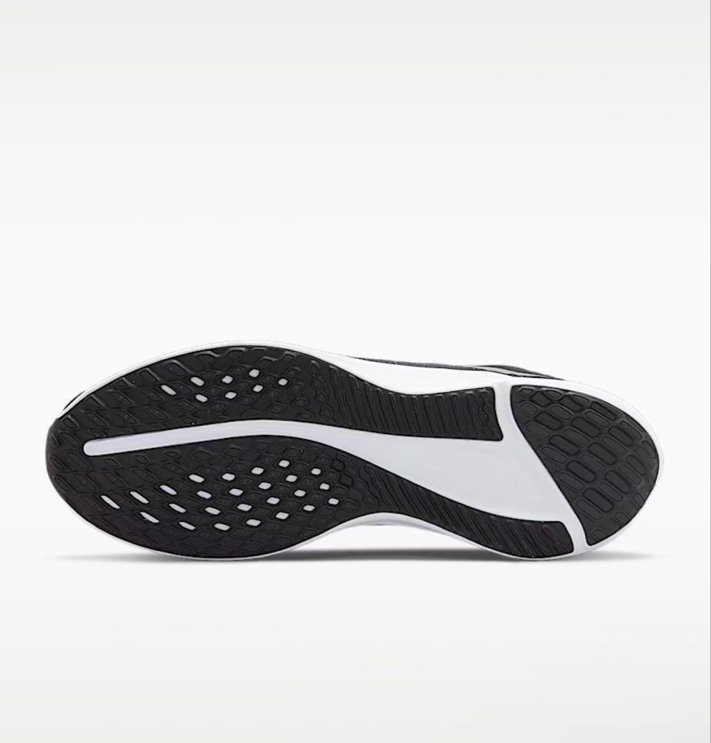 Nike ランニングシューズ ブラック/ホワイト