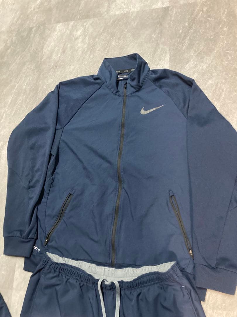 Nike ナイキ　ジャージ XL 上下セット ネイビー　紺色