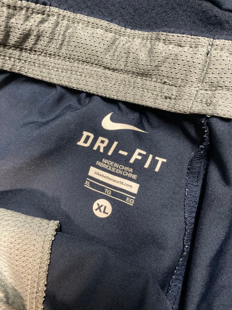 Nike ナイキ　ジャージ XL 上下セット ネイビー　紺色