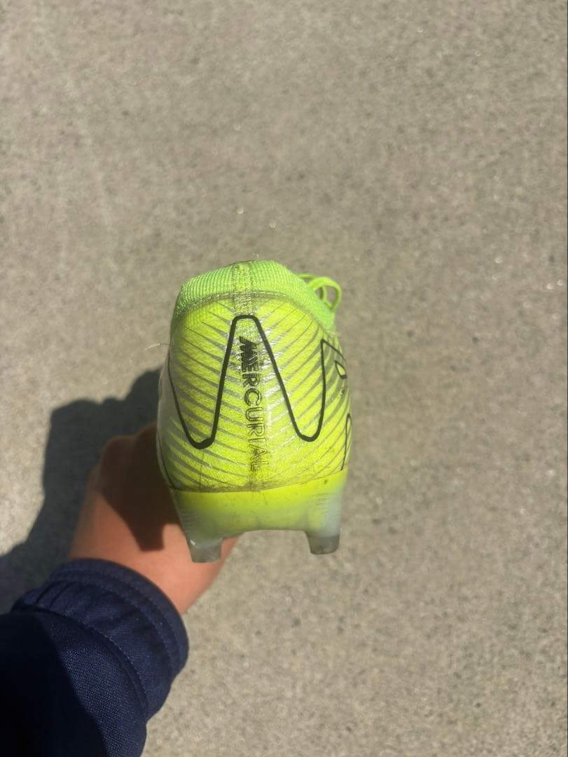 NIKEズーム マーキュリアル ヴェイパー 16 エリート AG-PRO