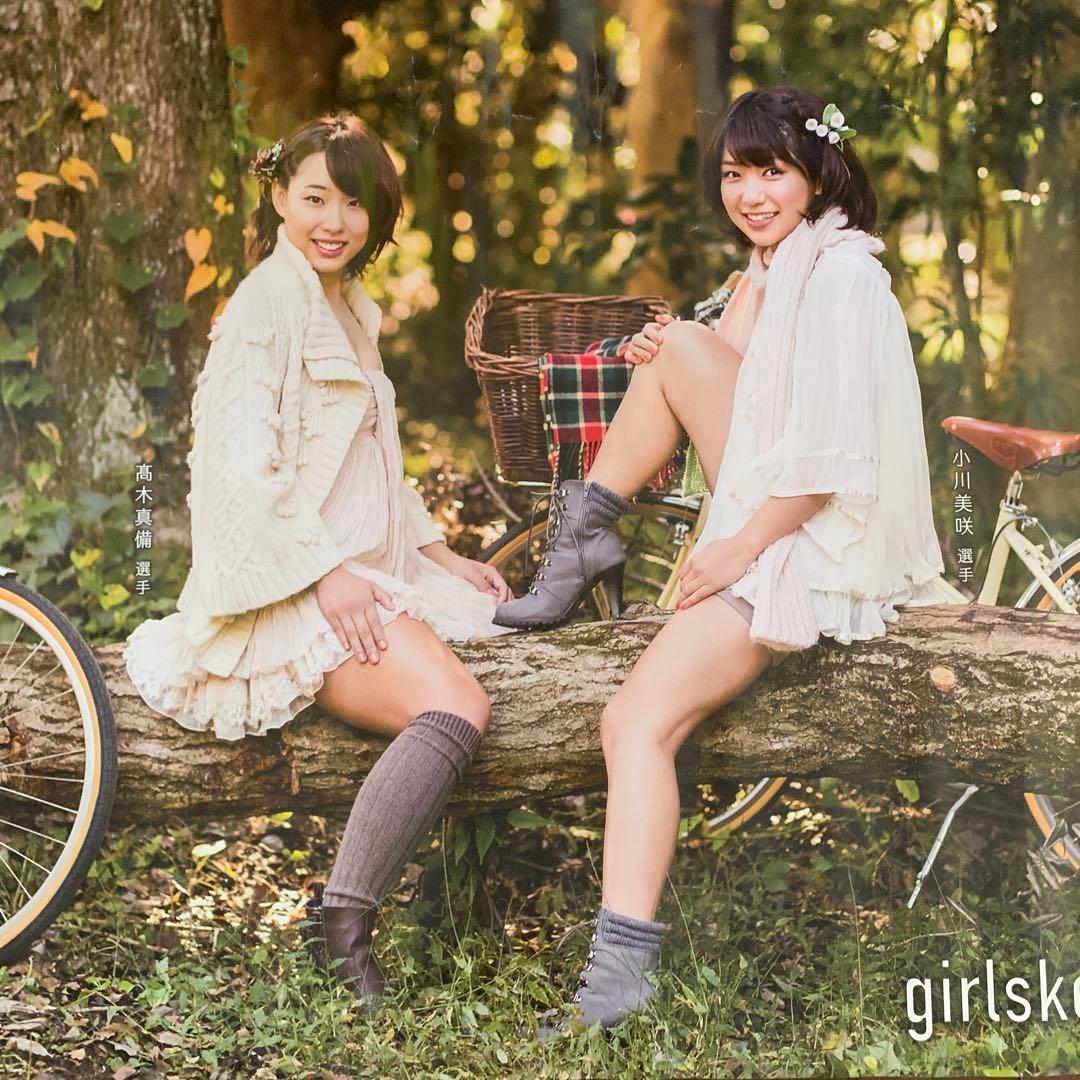 ガールズ競輪超特大ポスター　　146cm✖️103cm