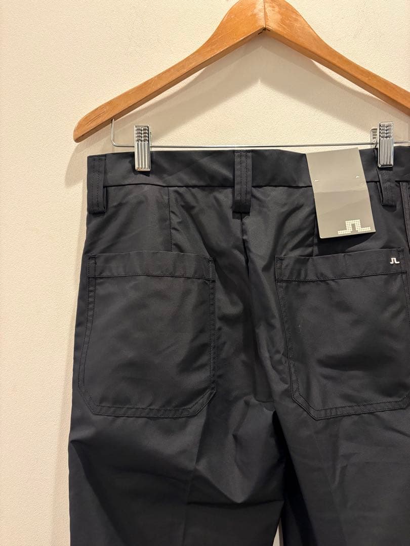 新品J.LINDEBERGストレッチパンツ軽量 高通気 吸湿速乾 size27