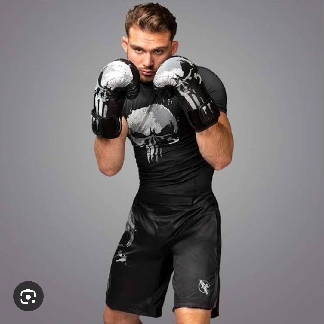 PUNISHER MARVEL Hayabusa MMA ボクシンググローブ