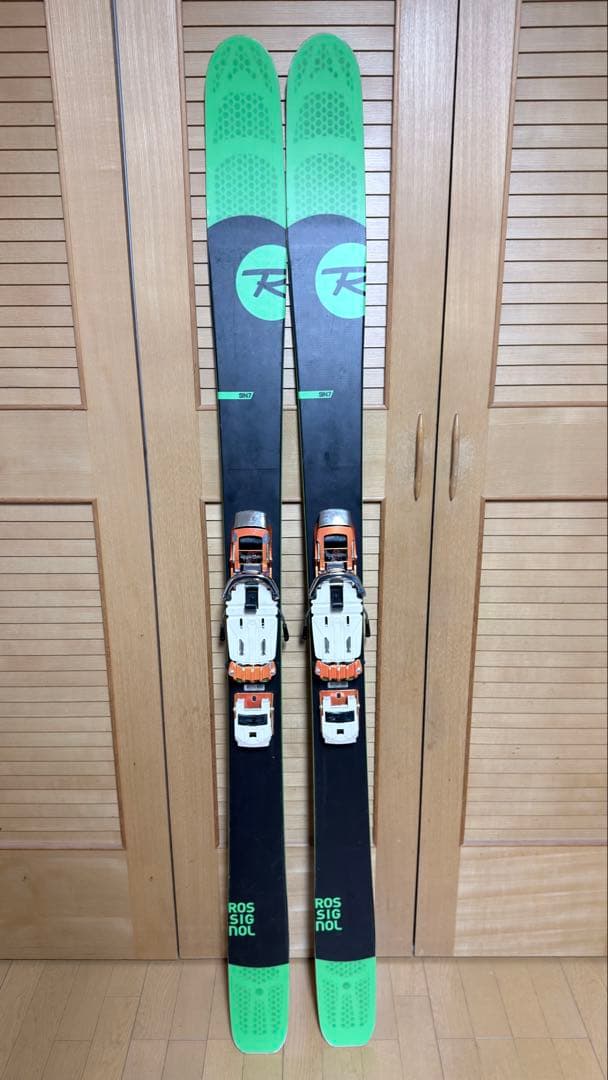 スキー板　ロシニョール　SIN7 180cm