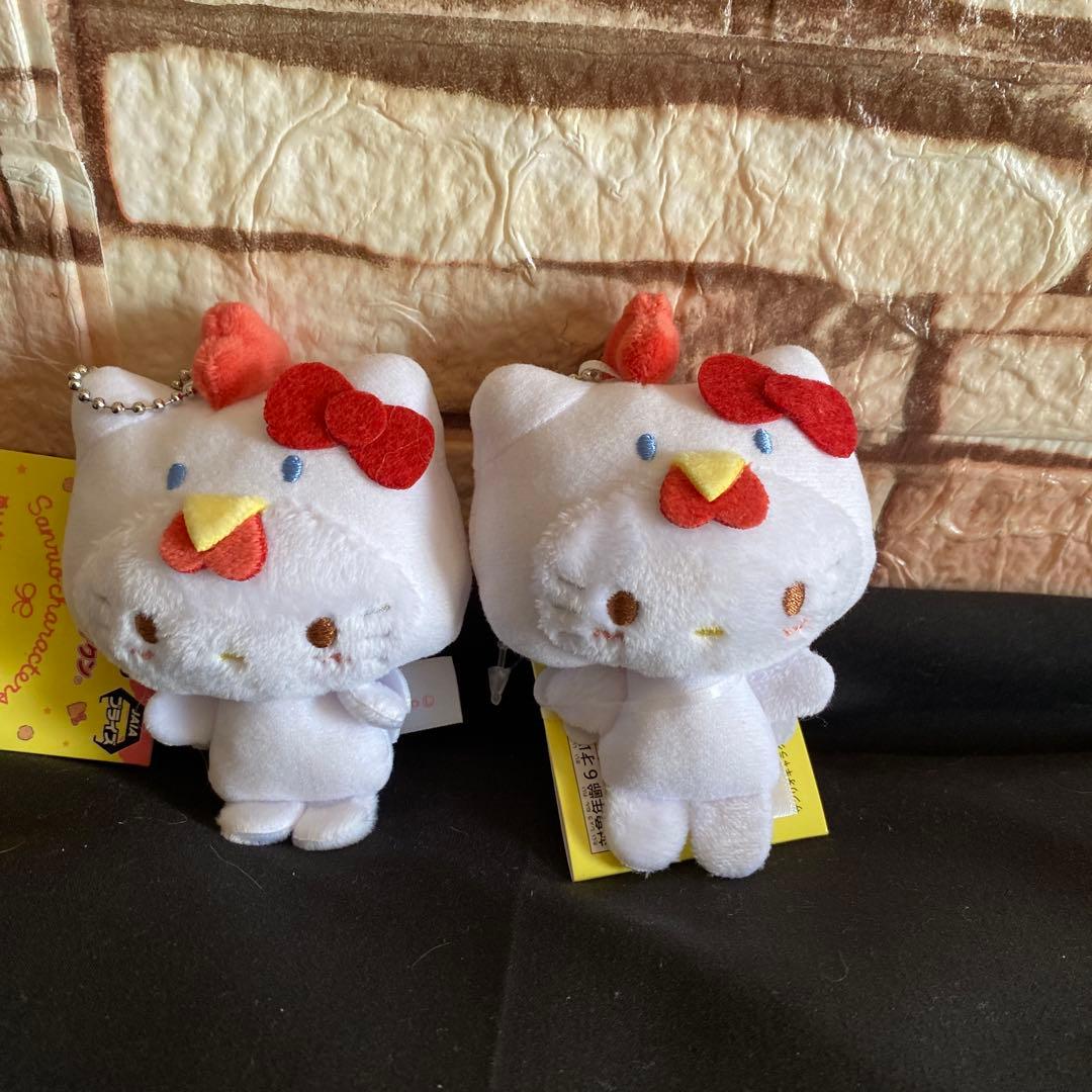 サンリオ　 からあげクン　ぬいぐるみマスコットシナモロール、キティ、からあげクン