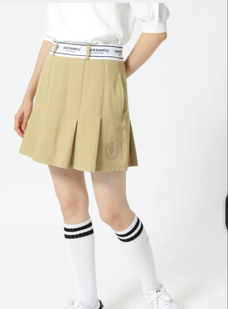新品　ジャックバニー　スカート　サイズ２