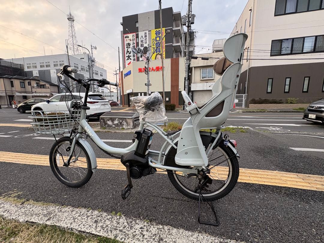 070中古ブリヂストン電動アシスト自転車　8.7Ah 大阪