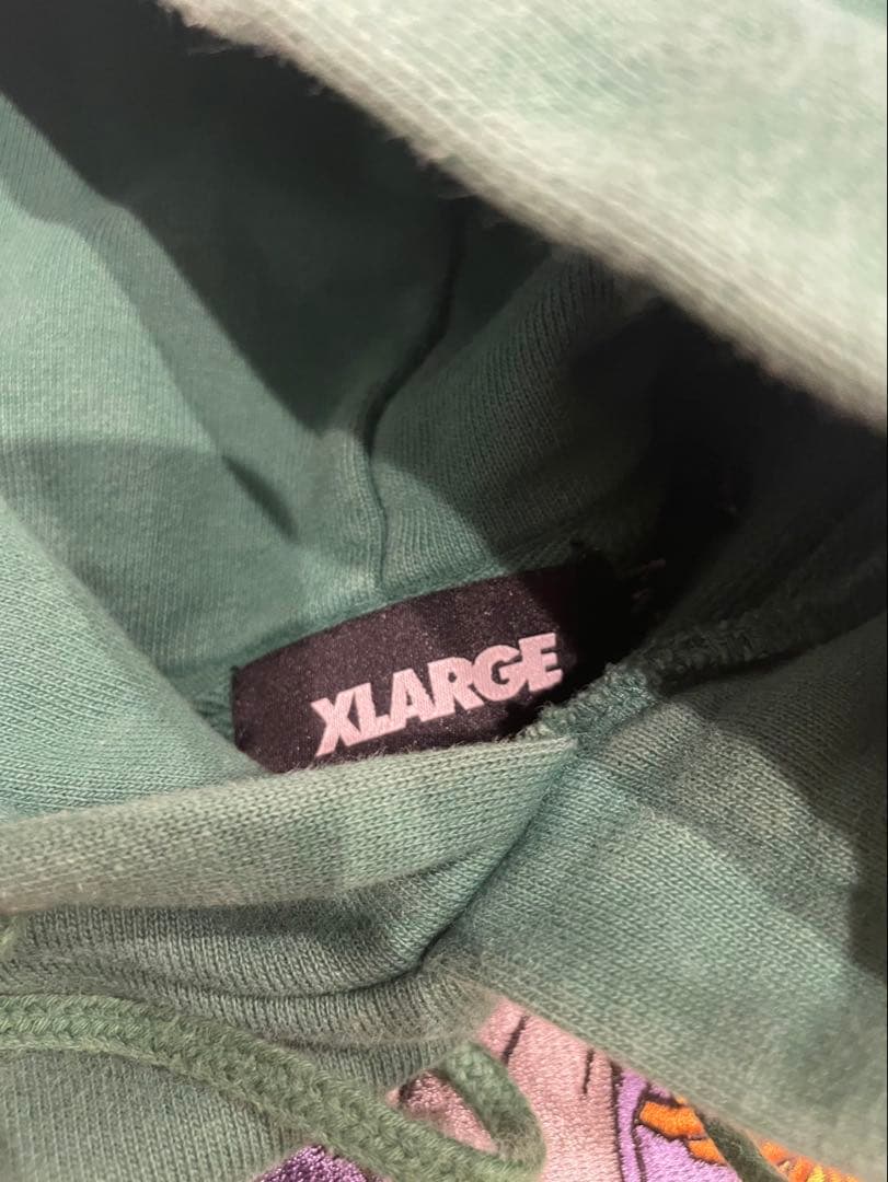 XLARGE グリーン フーディー M