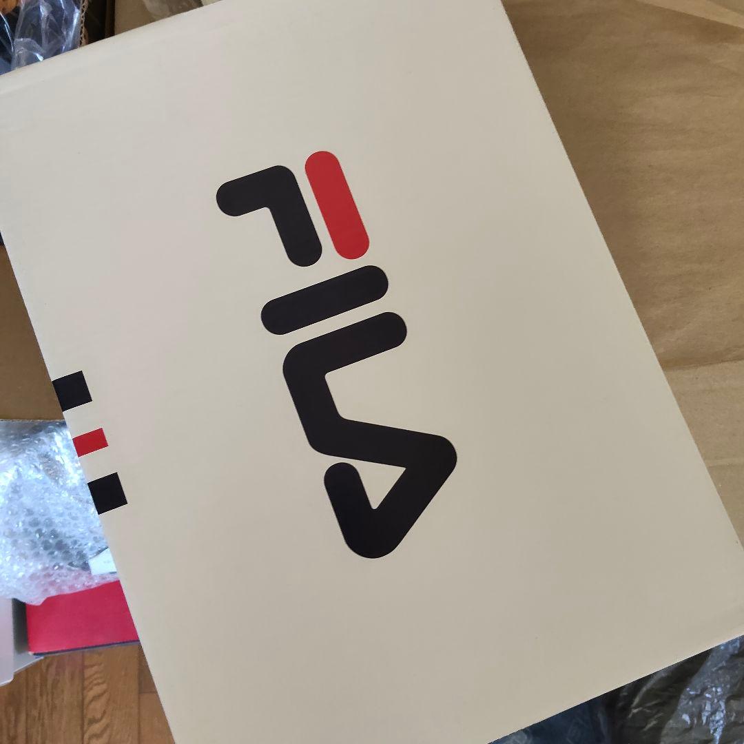2セット FILA R3&R1 25.0 イエロー　ブラック　UNISEX