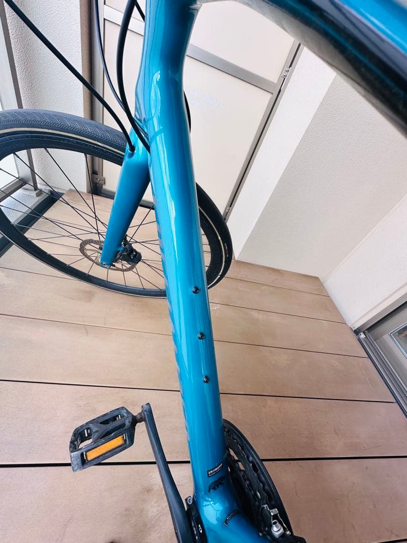 スペシャライズド　Sirrus Men Elite Carbon Disc