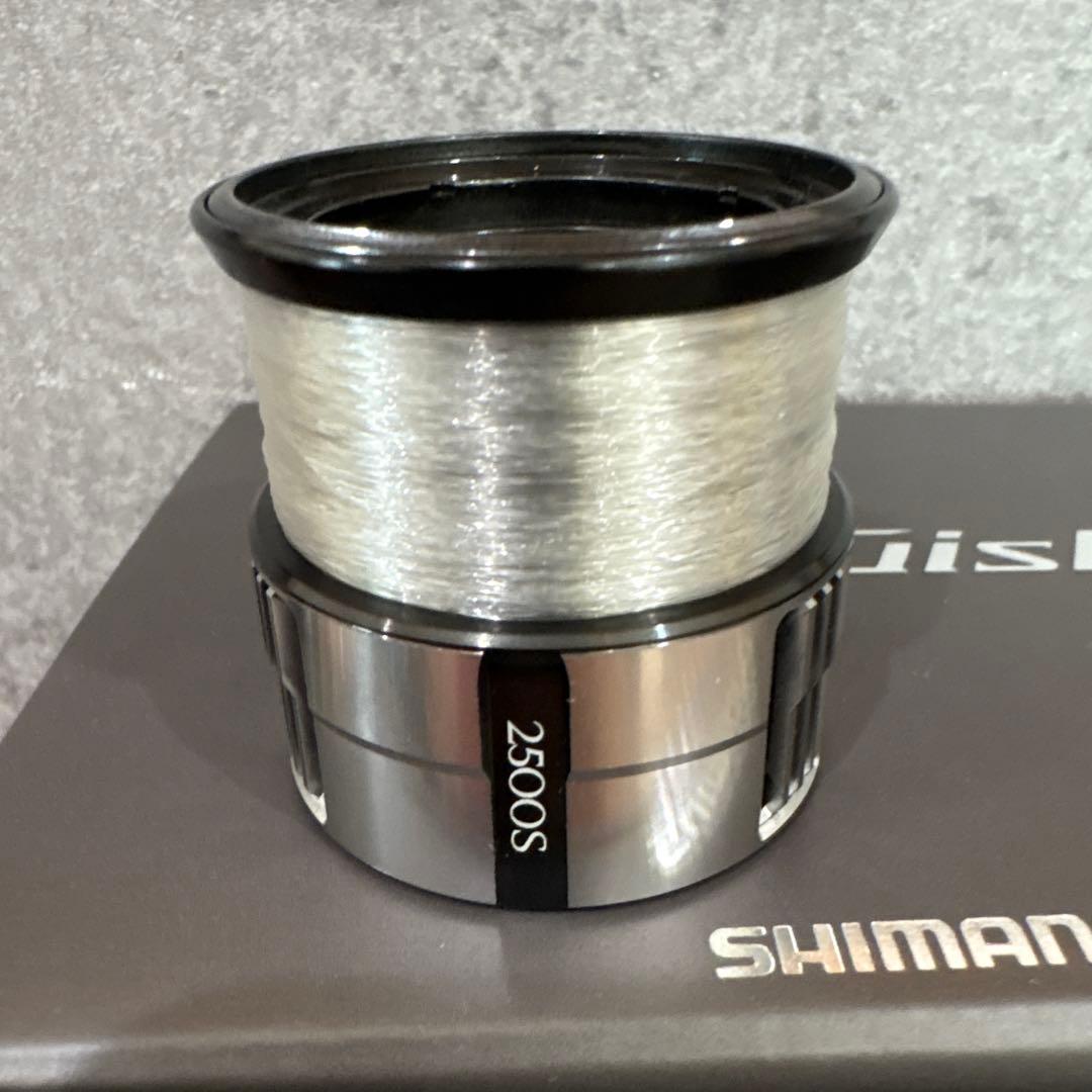シマノ 23Vanquish C3000MHG 2500S替えスプール付き
