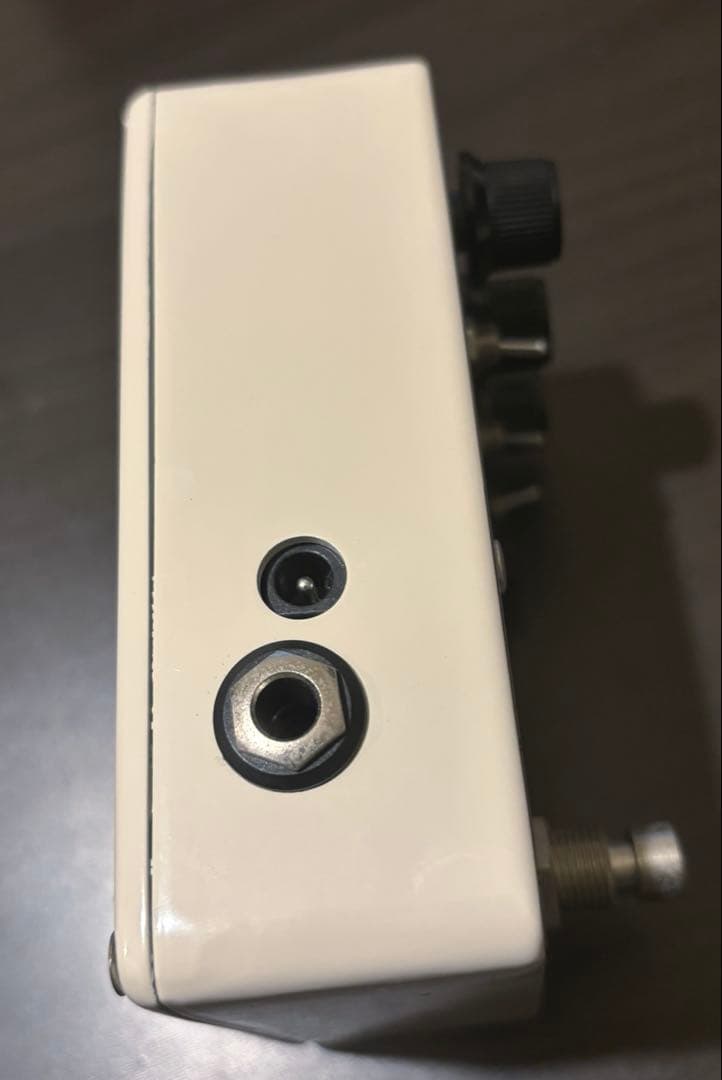 ギター WALRUS AUDIO EB-10 Cream