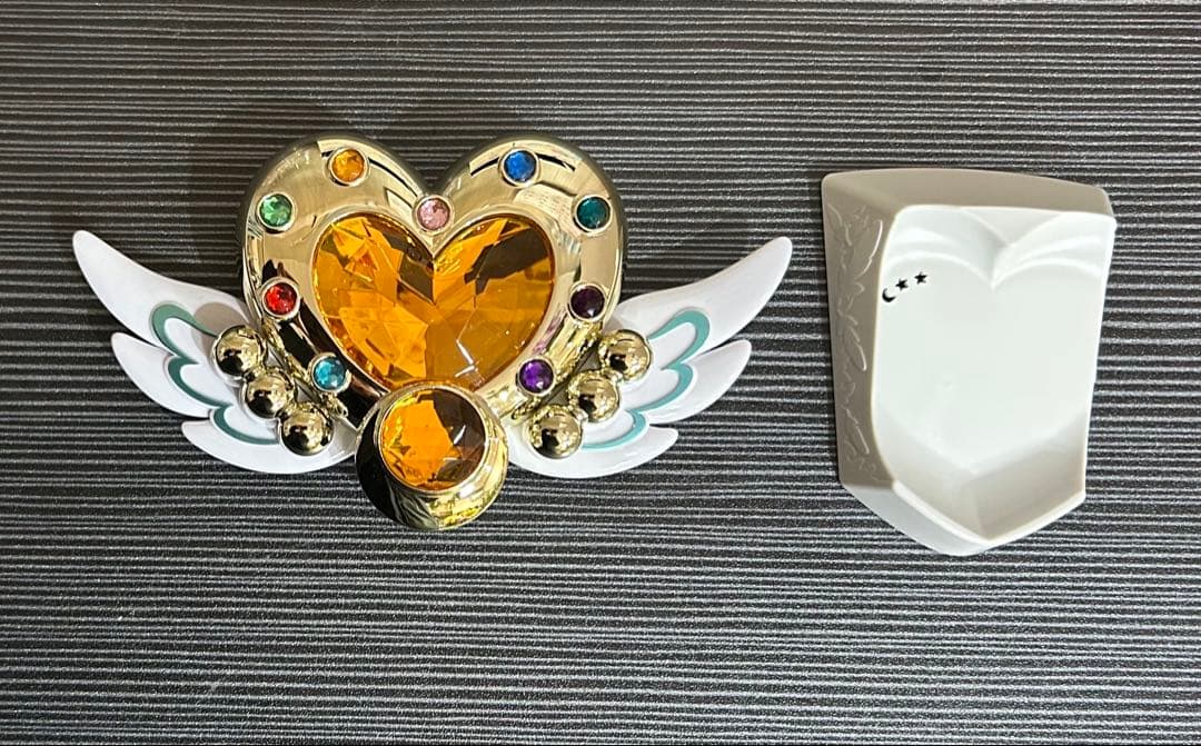 動作確認済み　セーラームーン PROPLICA エターナルムーンアーティクル