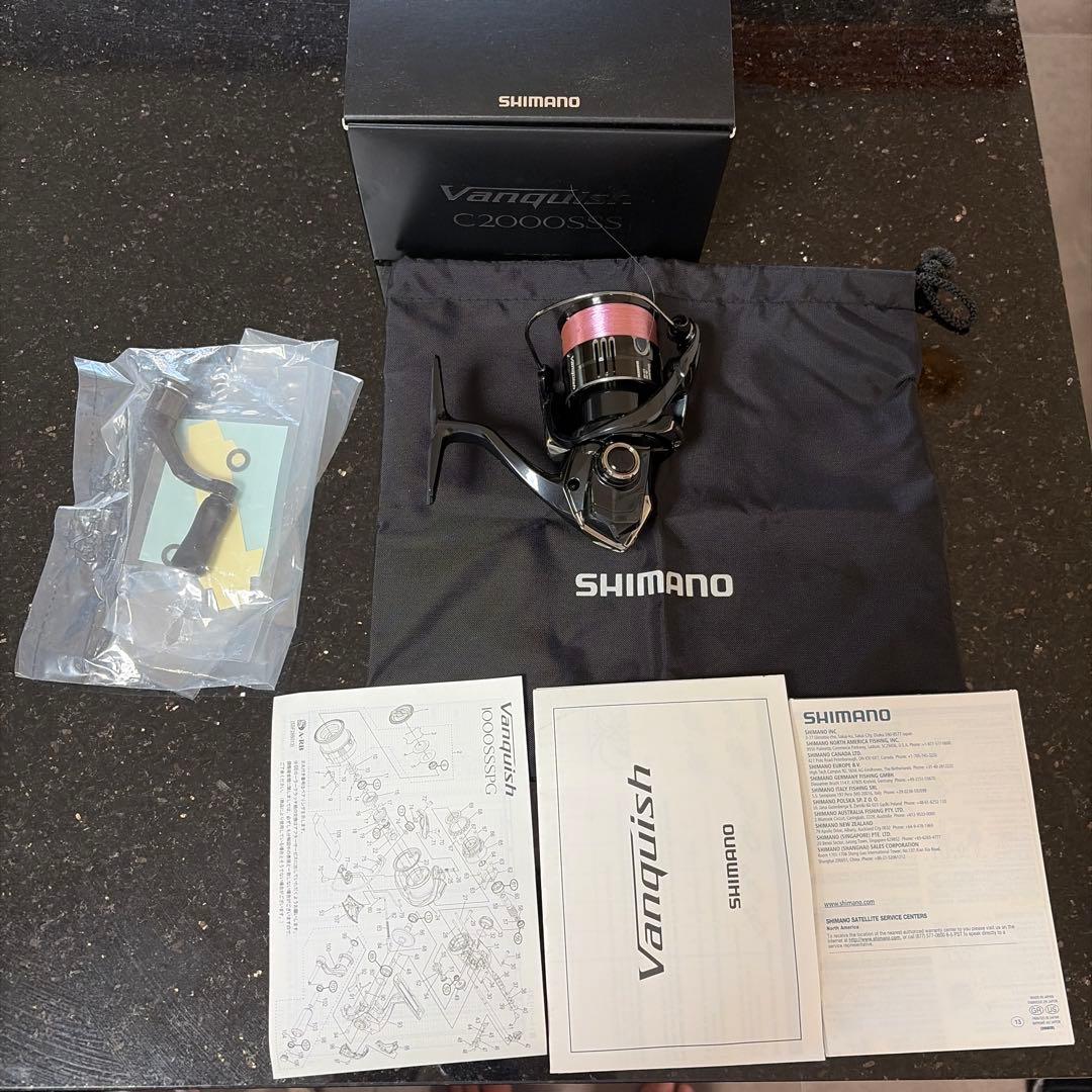超美品　シマノ　Vanquish C2000SSS スピニングリール