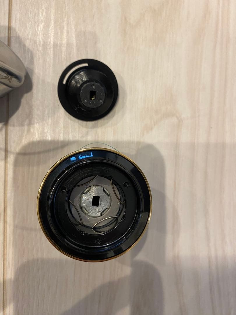 SHIMANO Vanquish C3000HG スピニングリール