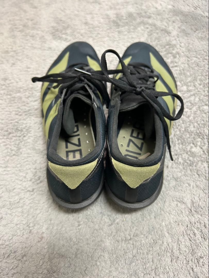 ノ*)様 アディダスADIZERO ジャパン9 28cm