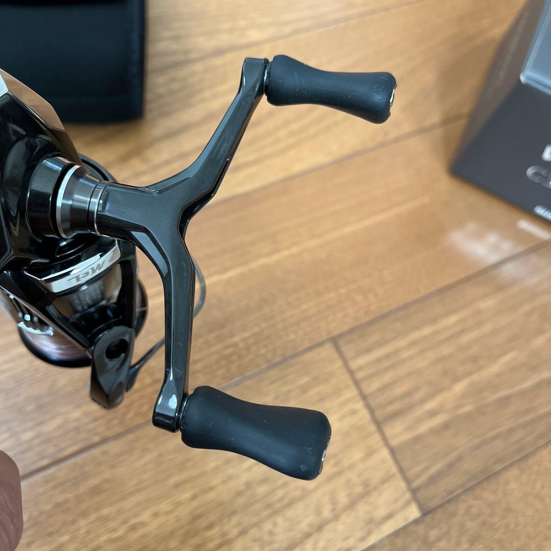 【極美品] 23 Vanquish C3000SDH スピニングリール