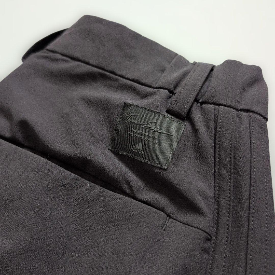 【極美品】アディダスゴルフ　軽量ストレッチジョガーパンツサイドライン　黒