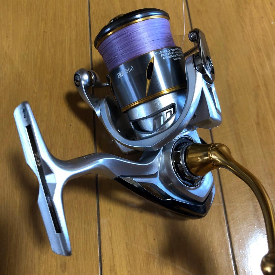 ダイワ　21フリームス LT2500 スピニングリール　美品