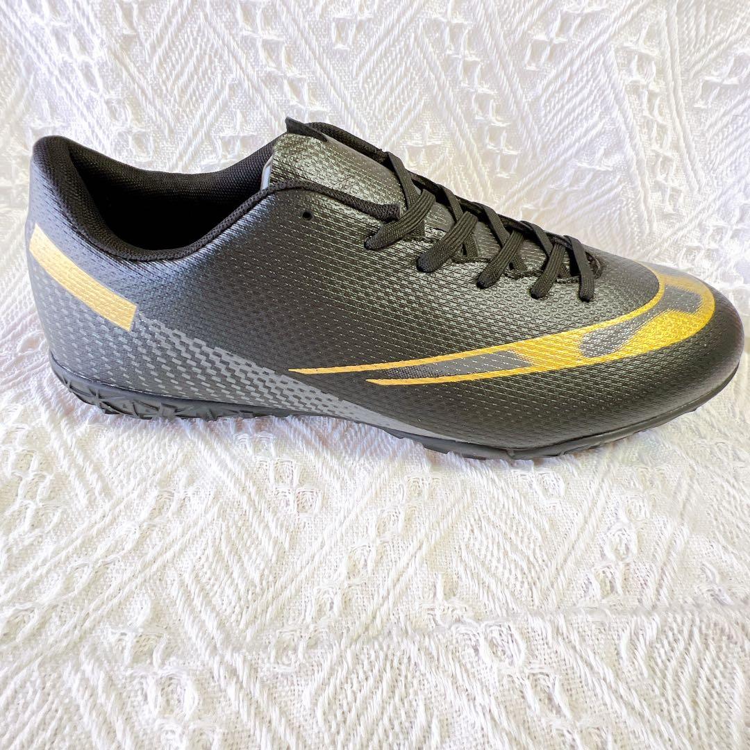 ⭐️26.5cm ブラック/ゴールド サッカーシューズ