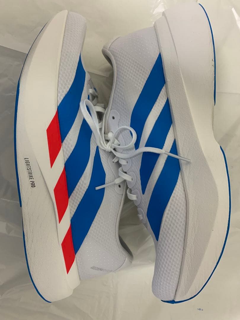 アディダスEVO SL WOVEN ホワイトアルペン限定カラー　27.5cm