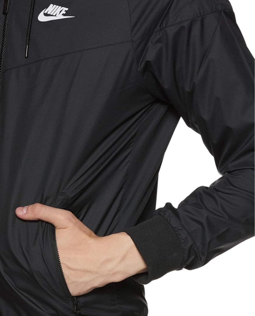 NIKE ナイキ　ウインドブレーカー　ランニングウェア　新品　メンズXL