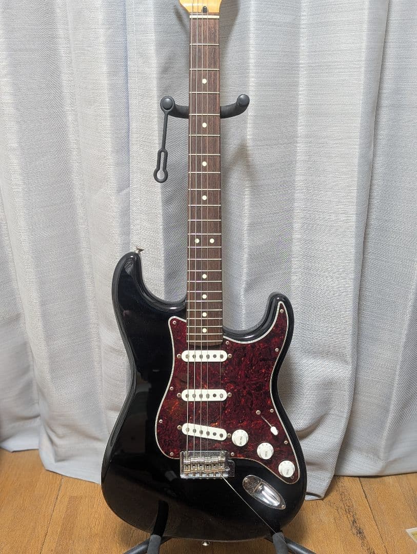 ギター Fender MIJ Hybrid II Stratocaster