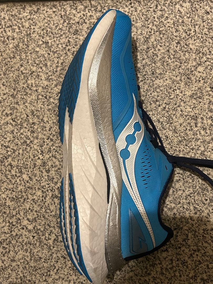 Saucony エンドルフィンスピード4
