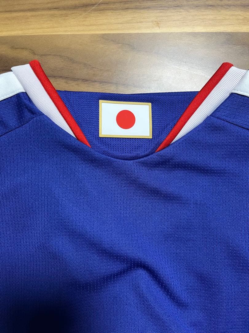 最新 サッカー 日本代表 2026 ホーム レプリカ ユニフォーム Mサイズ