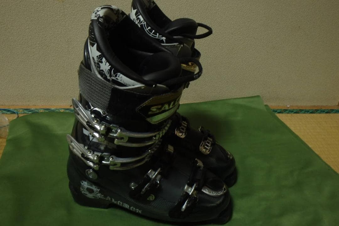美品■■SALOMON・サロモン　スキーブーツFALCON GUN（27．5cm