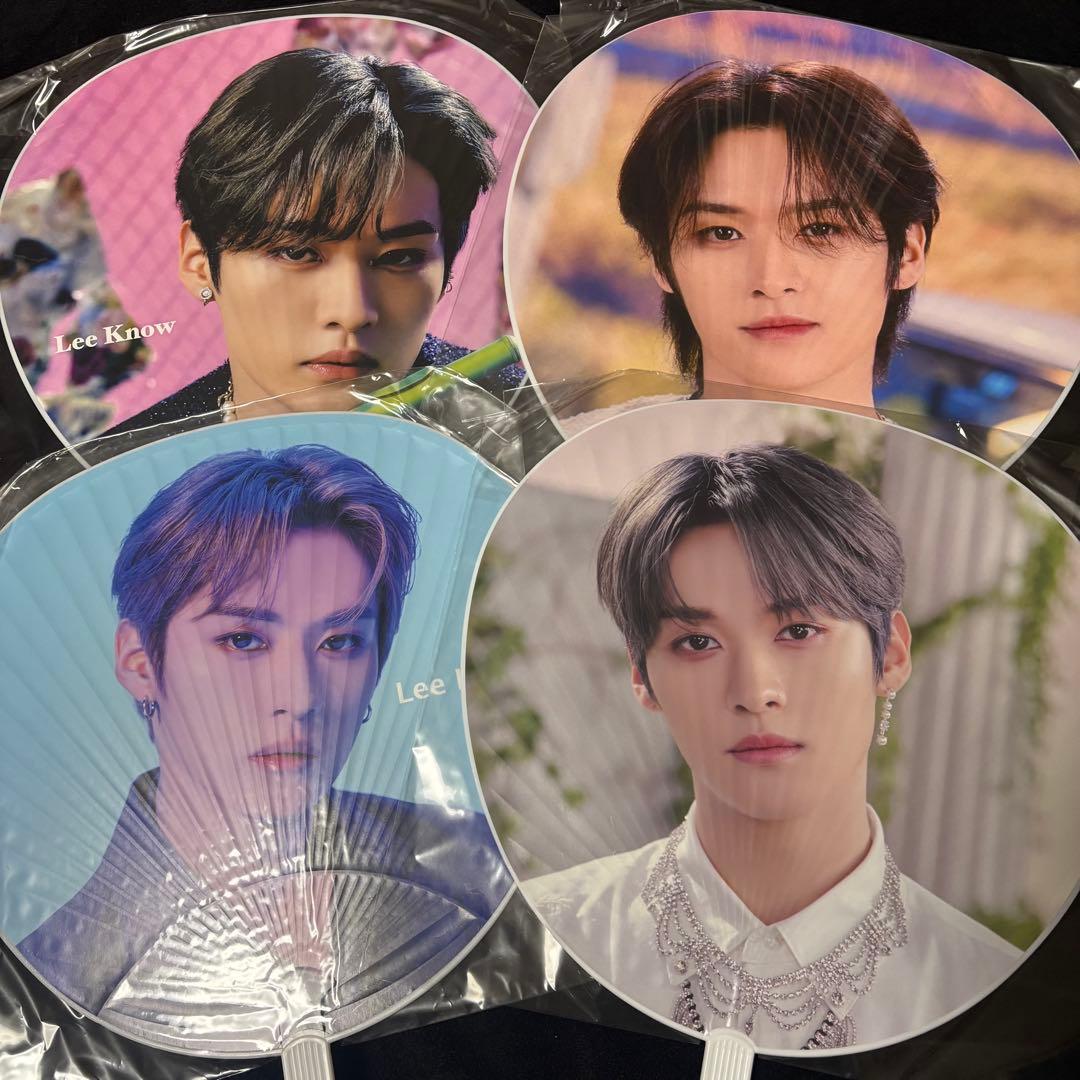 値下げ StrayKids LeeKnow スキズ リノ リービット まとめ売り