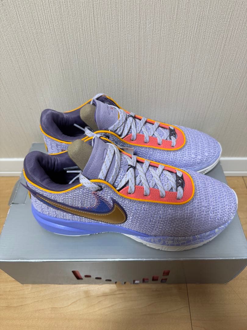 Nike レブロン20 バスケットボールシューズ 紫/オレンジ