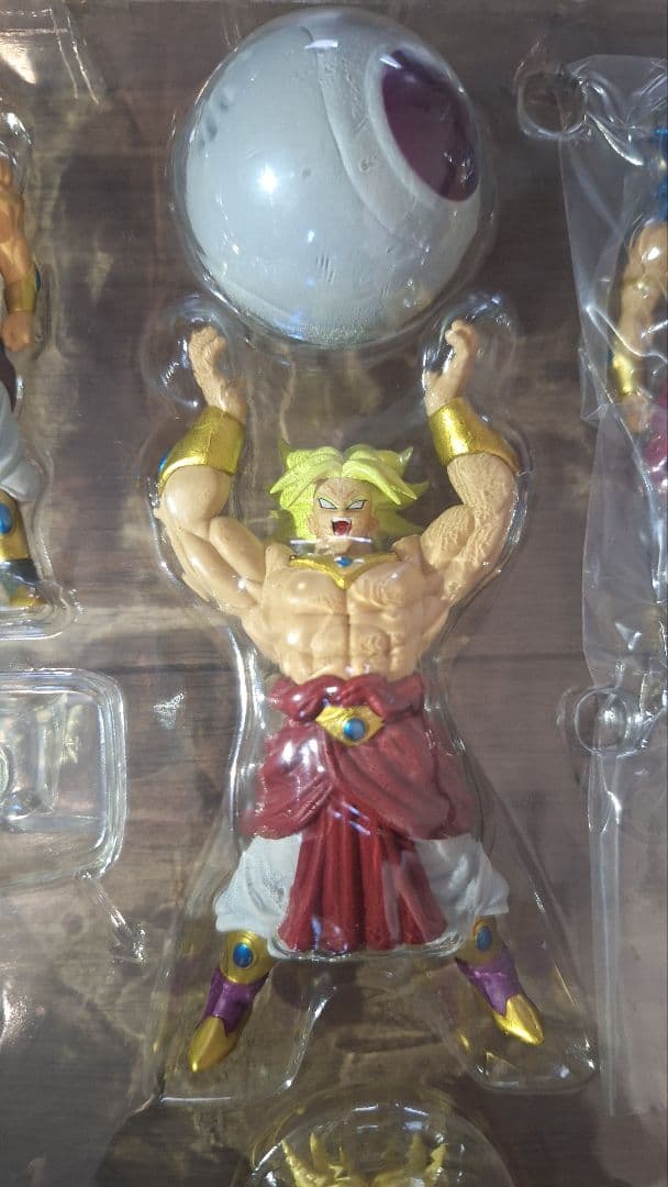 ドラゴンボールZ HG ブロリー完全セット フィギュア　プレミアムバンダイ
