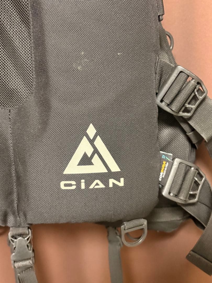 ☆激レア☆jackal Cian フィッシングベスト ブラック