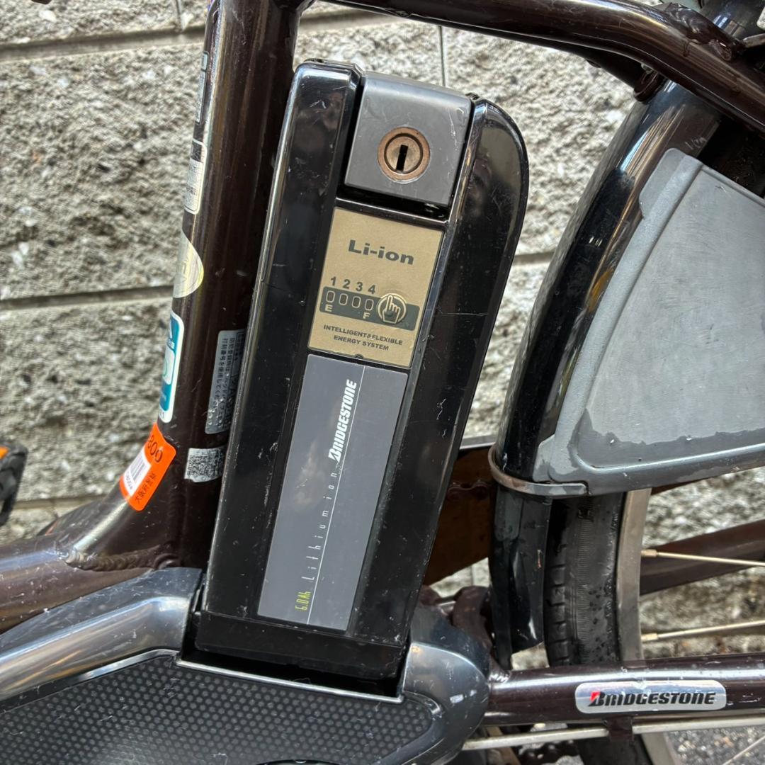 【引き取り限定】ヤマハ ブリヂストン アシスタ 電動アシスト自転車 充電器