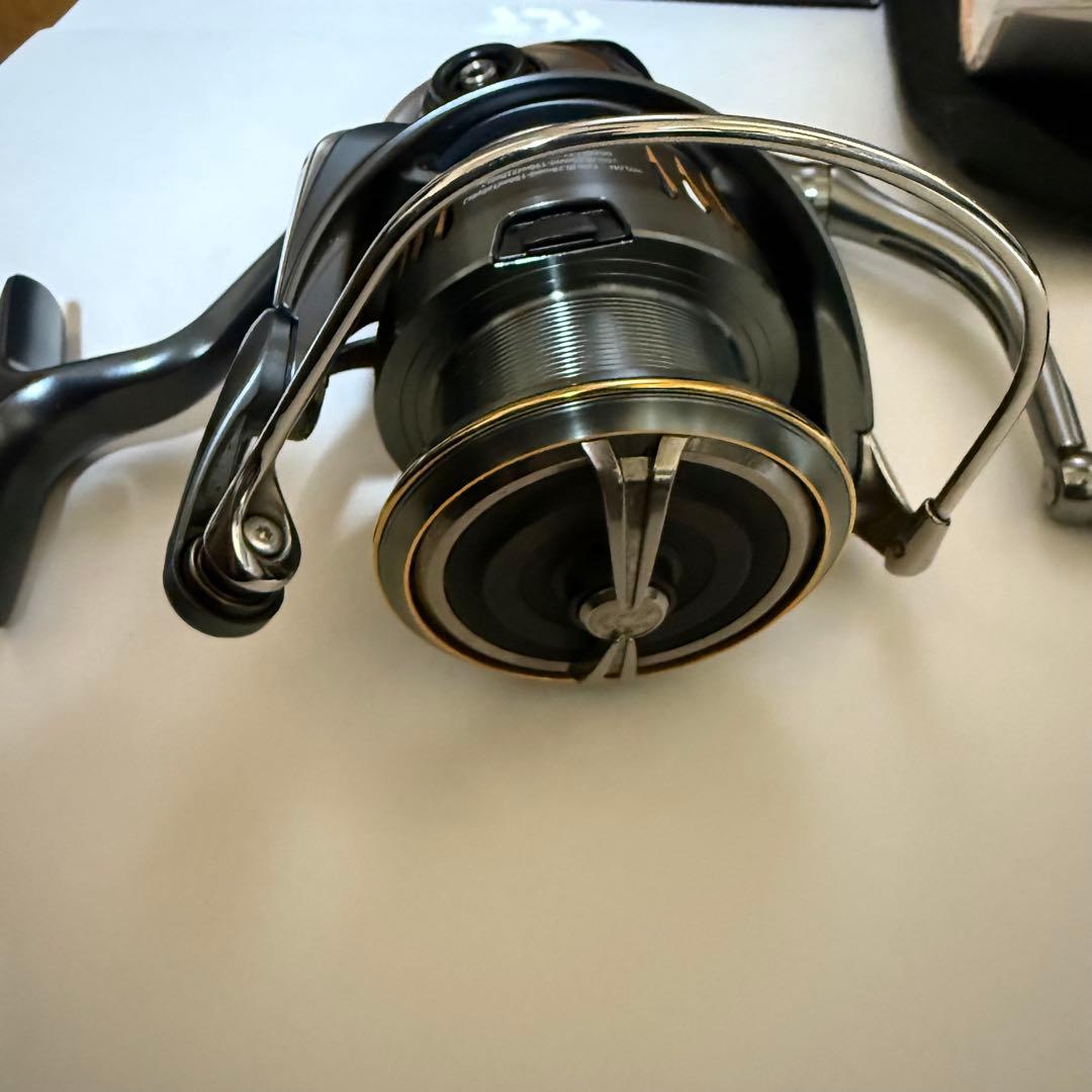 【美品】DAIWA AIRITY LT4000-XH エアリティ ダイワ
