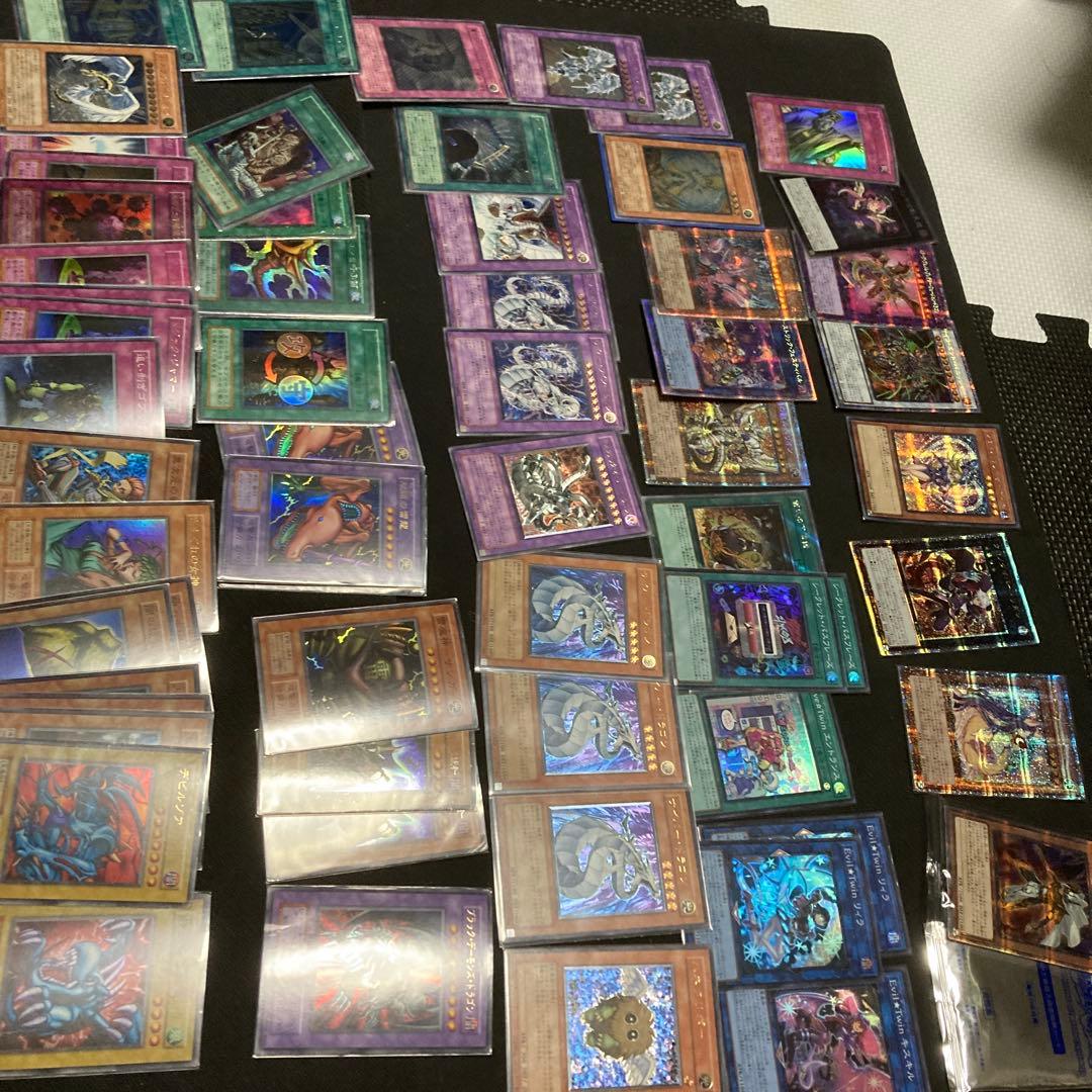遊戯王　引退セット　コレクター用　スリーブ　プレイマット　デッキケース付き