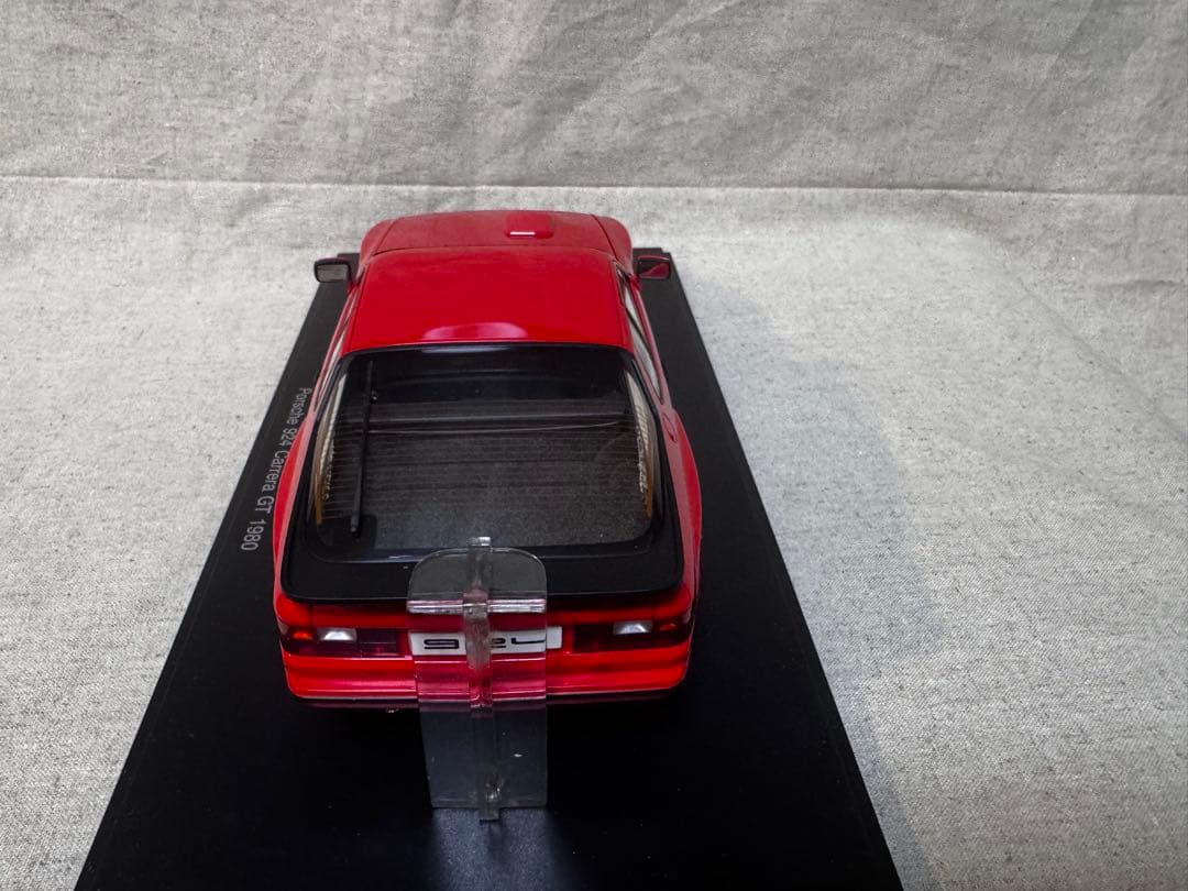 Porsche 924 Carrera GT 1980 赤