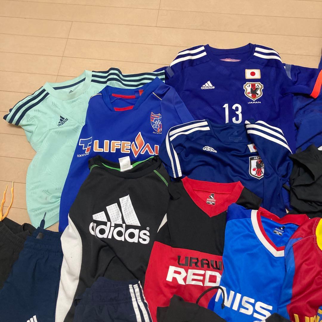 最終値下げ！サッカー140から150くらいNike 等セット20点位おまけつき