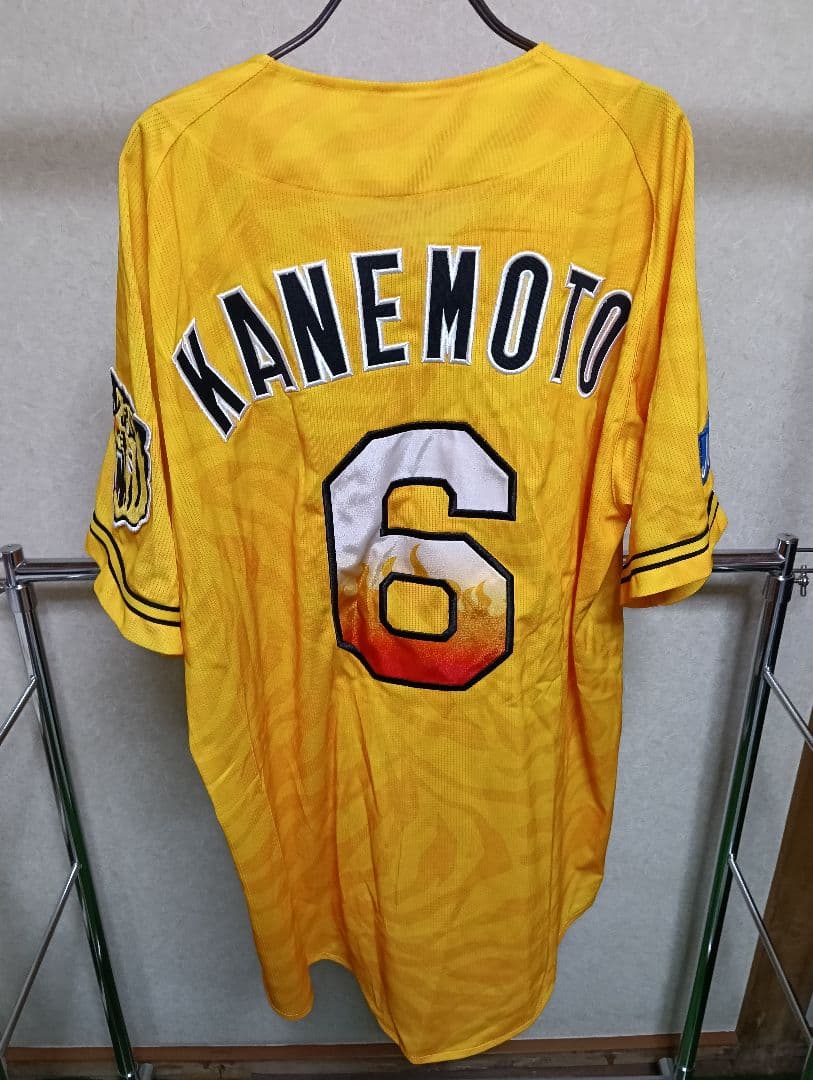 超美品！阪神タイガース 金本知憲 2018ウル虎の夏 ハイクオリティユニフォーム