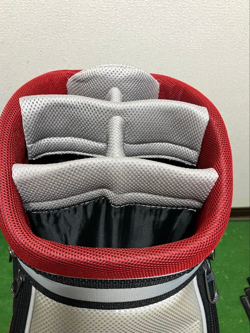 ナイキ VrＳ　キャディバッグ　極美品‼️