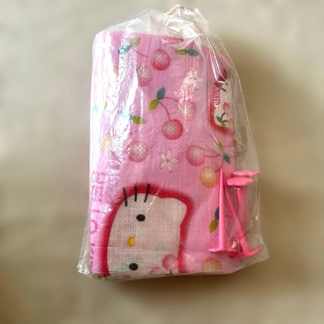 レトロ‼️レジャーシートハローキティ ピンクデザイン 大きめアイテム さくらんぼ