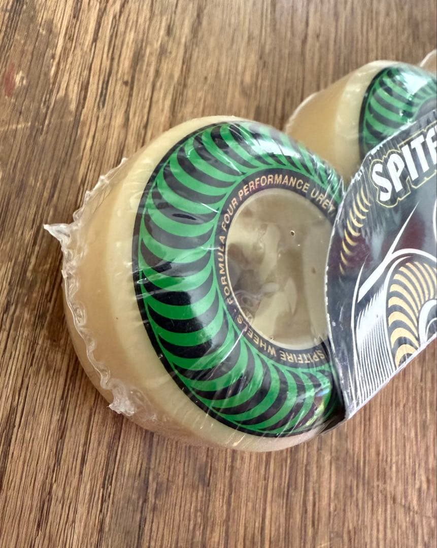 SPITFIRE FORMULA FOUR 52mm 101A グリーン