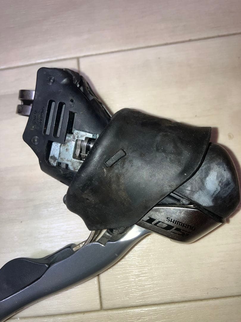 SHIMANO 105 ST-5700 2X10速 STIレバー