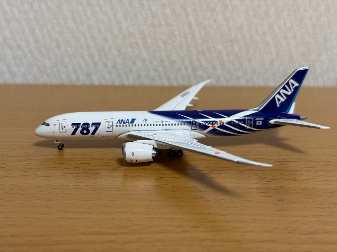 ANA 787 JA801A 1/500 全日空商事