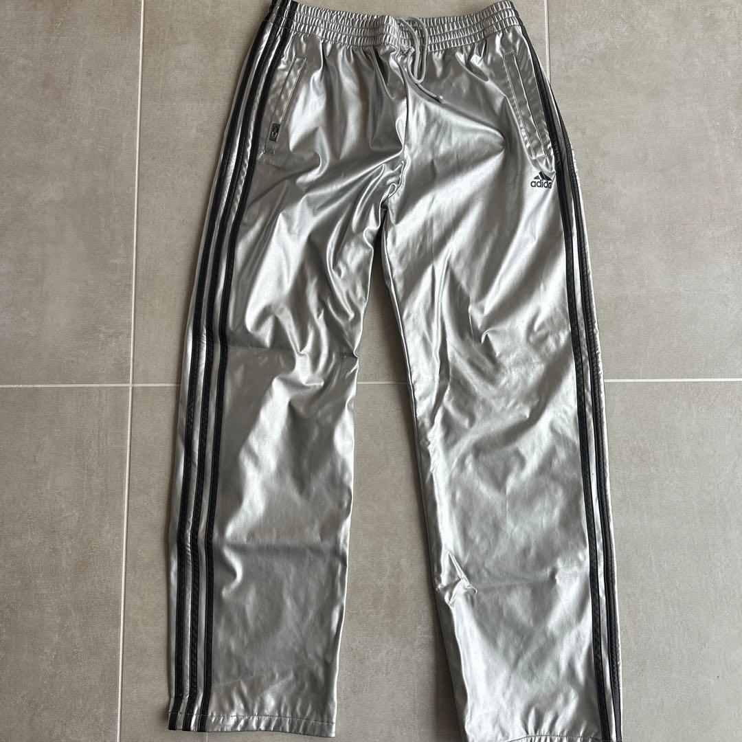 adidas ⚪︎メタリックセットアップ⚪︎サウナスーツ⚪︎ジャージＬ、パンツLL
