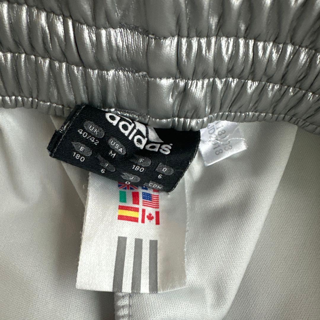 adidas ⚪︎メタリックセットアップ⚪︎サウナスーツ⚪︎ジャージＬ、パンツLL