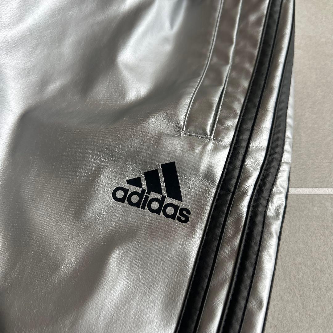 adidas ⚪︎メタリックセットアップ⚪︎サウナスーツ⚪︎ジャージＬ、パンツLL
