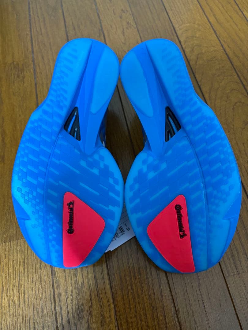 【新品正規品】最終値下げ！アディゼロ TAKUMI SEN 11 W25.5cm