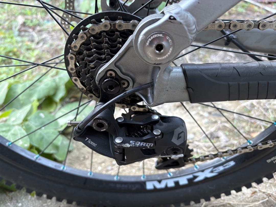 KONA ENTOURAGE フルサスペンション MTB 26インチ